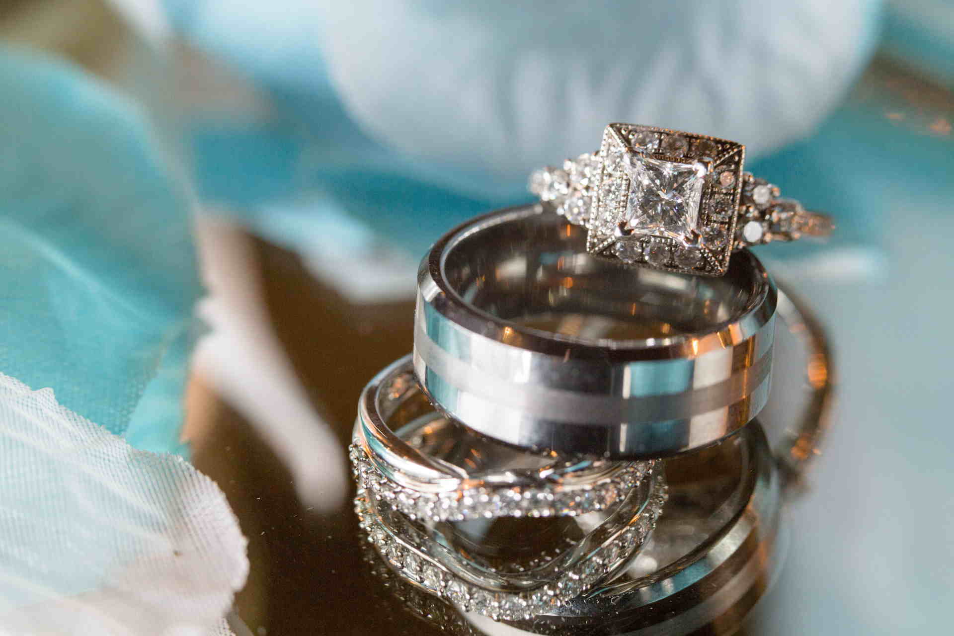 Design Your Diamond Engagement Ring