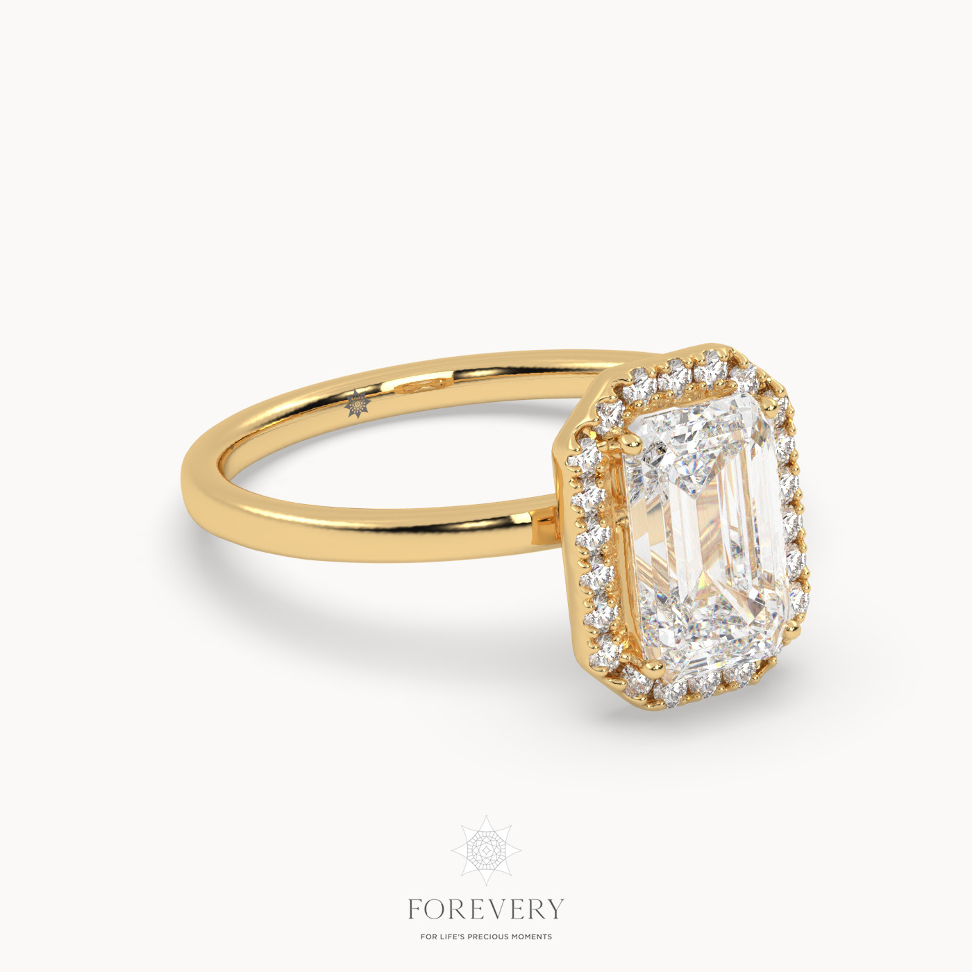 18k yellow gold  emerald diamond engagement ring