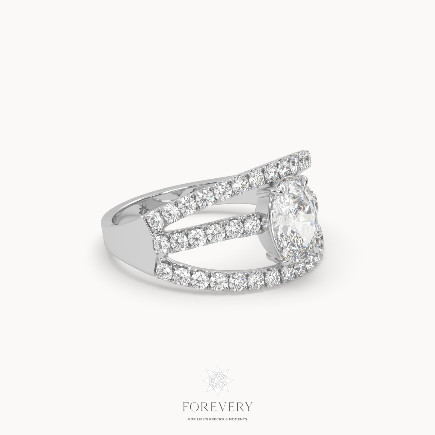18K WHITE GOLD Designer Split Shank Diamond Engagament Ring